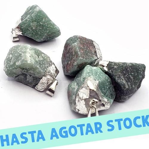 Piedra Cuarzo Verde En Bruto En Cajita De Colección 6x6 cm