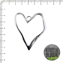 Dije Silueta Corazon con love