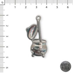 Dije Caldero de Bruja